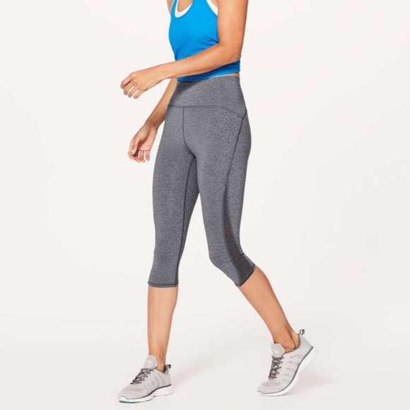 Lululemon Train Times Crop 17” - Picture 2 of 14